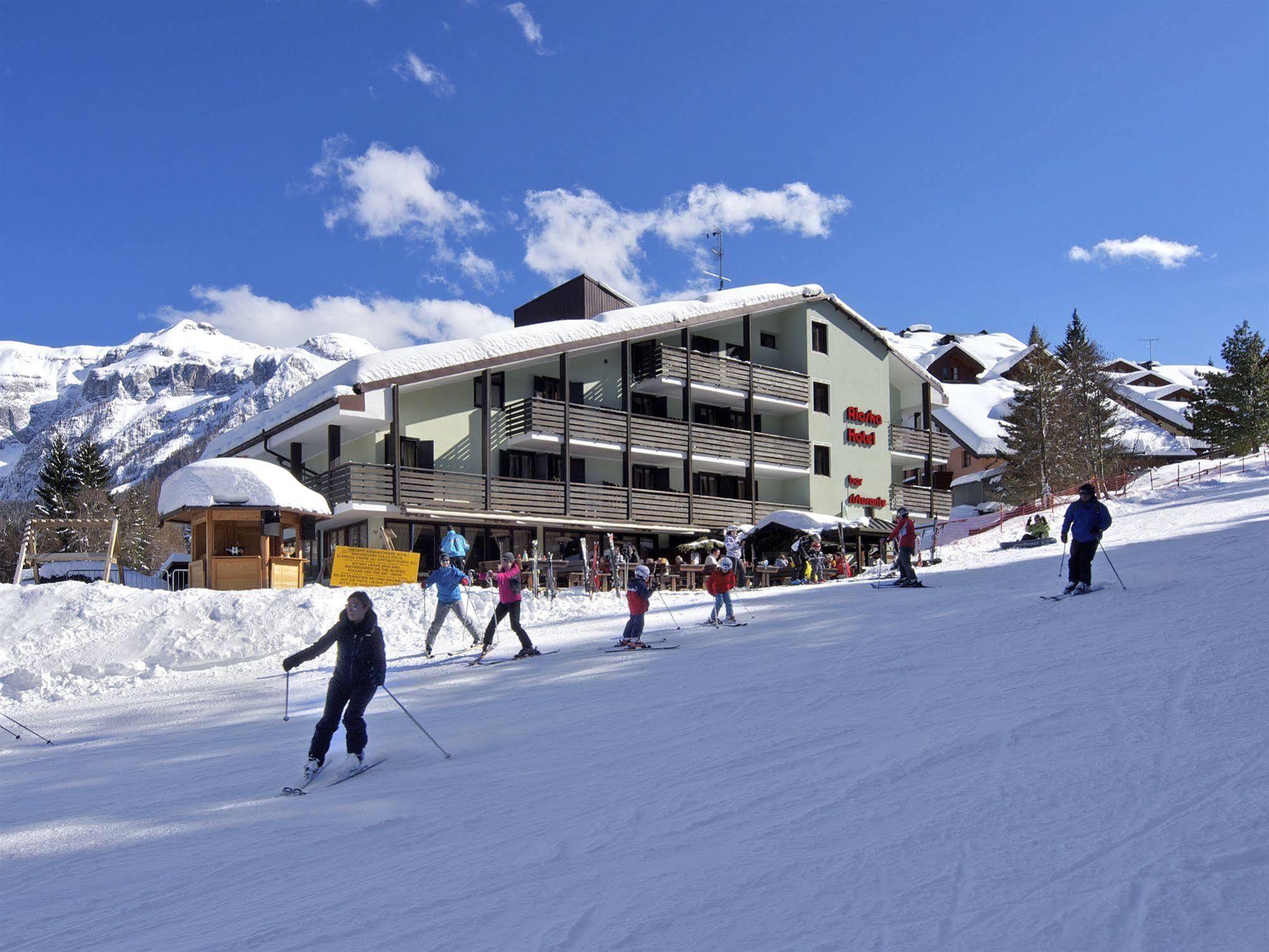 Hotel Alaska Folgarida Esterno foto